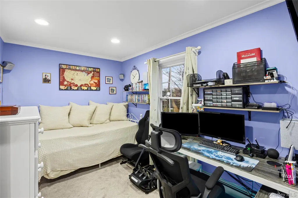 2906 Lawrence Drive Wantagh NY 11793