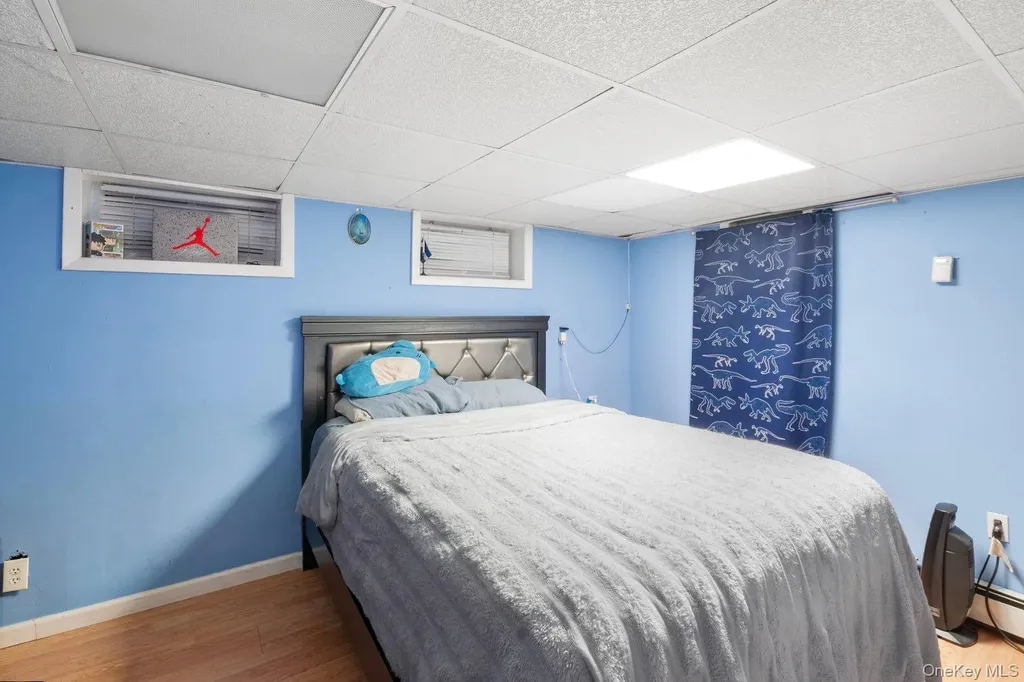 250 Spur Drive S Bay Shore NY 11706