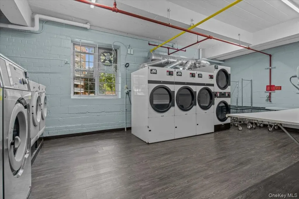 8935 155th Avenue Howard Beach NY 11414