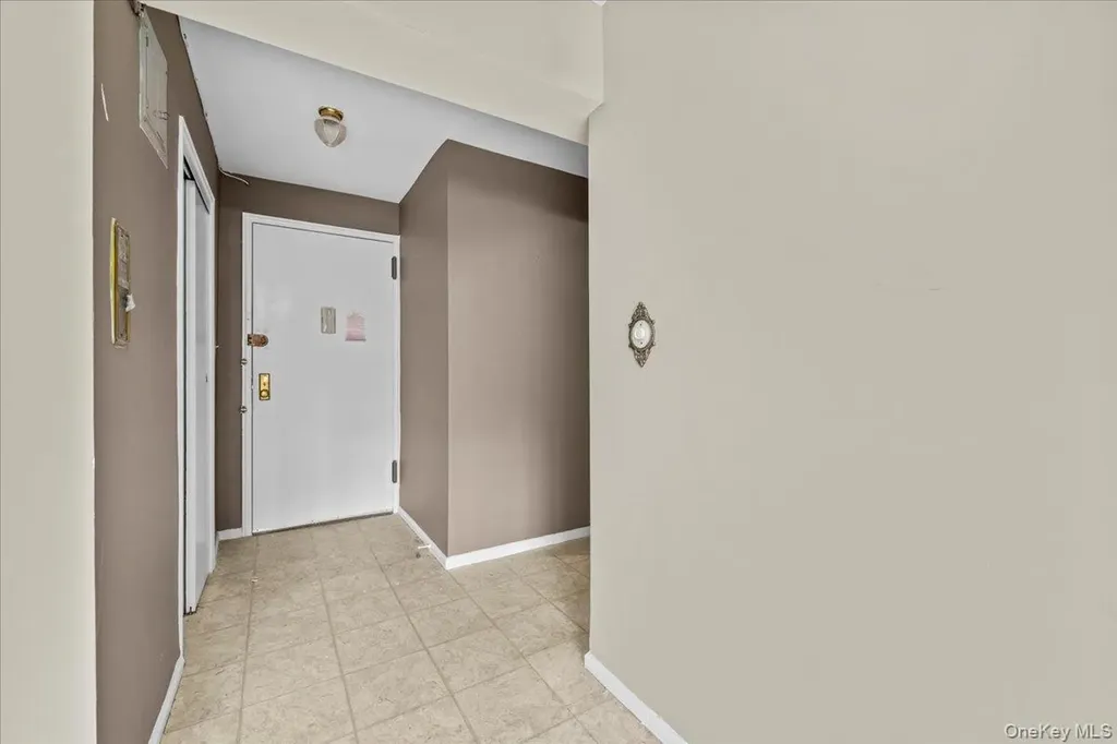 8935 155th Avenue Howard Beach NY 11414
