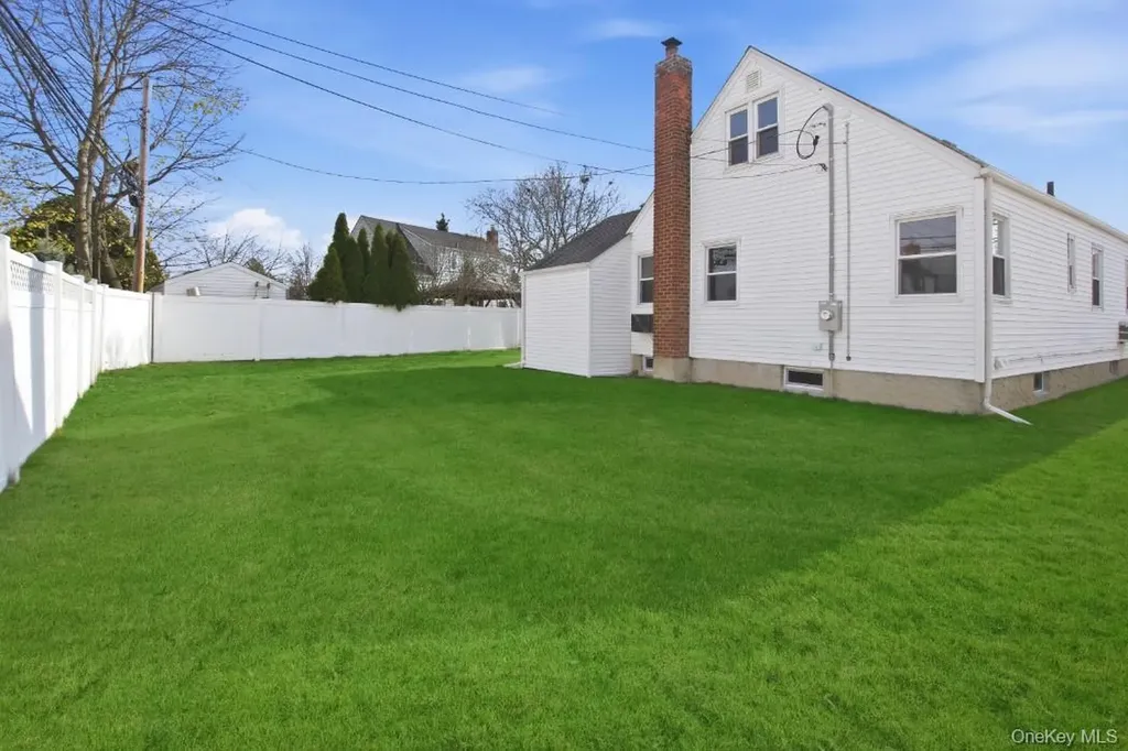 57 Remson Street Valley Stream NY 11580
