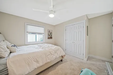 4 Malcolm Street Bellport NY 11713