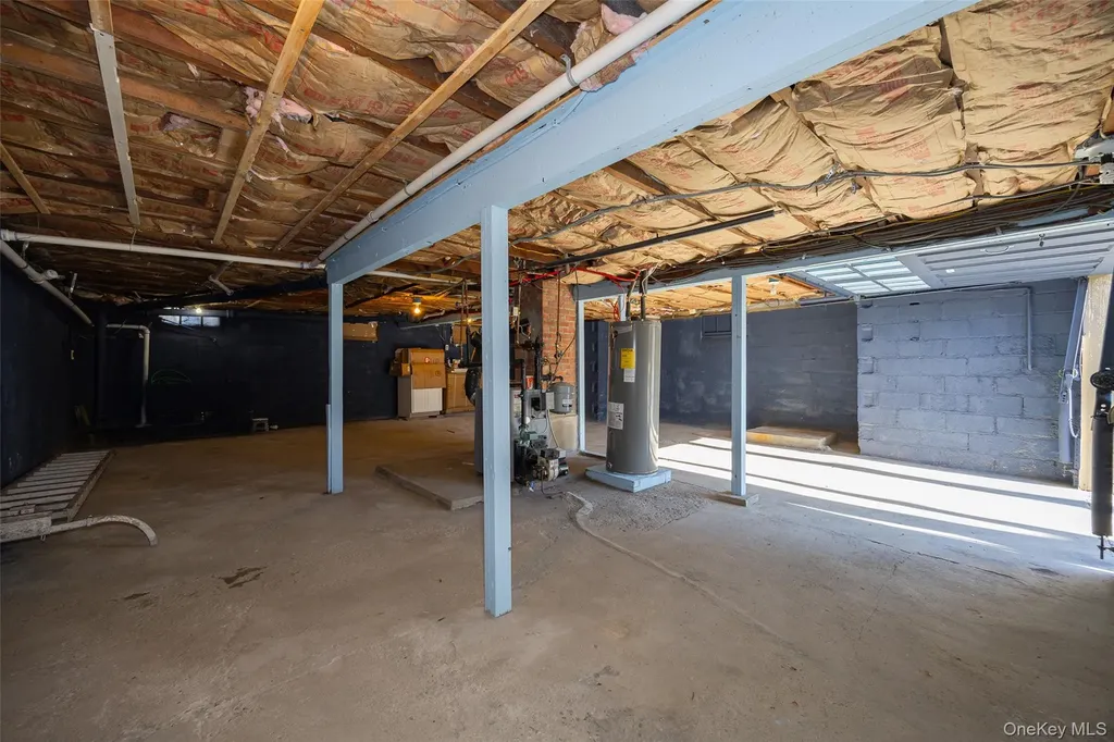 4 Walnut Street Poughkeepsie NY 12601