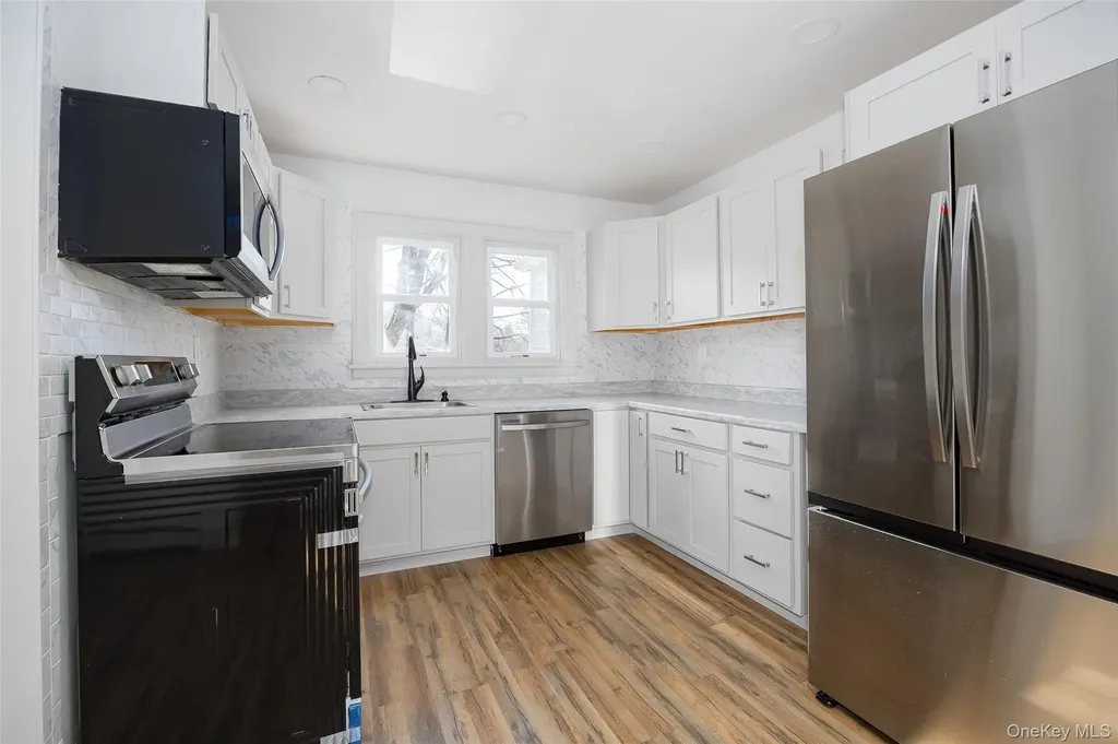 4 Walnut Street Poughkeepsie NY 12601