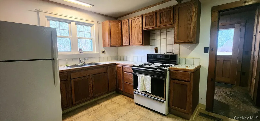 71 Peekamoose Road Sundown NY 12740