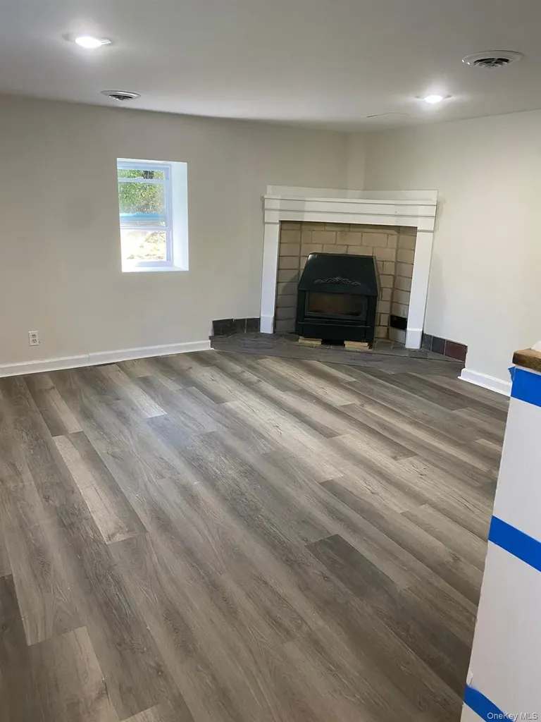 459 Clove Road Monroe NY 10950