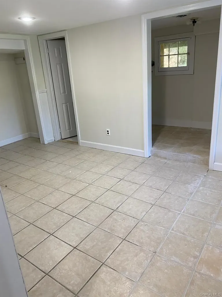 459 Clove Road Monroe NY 10950