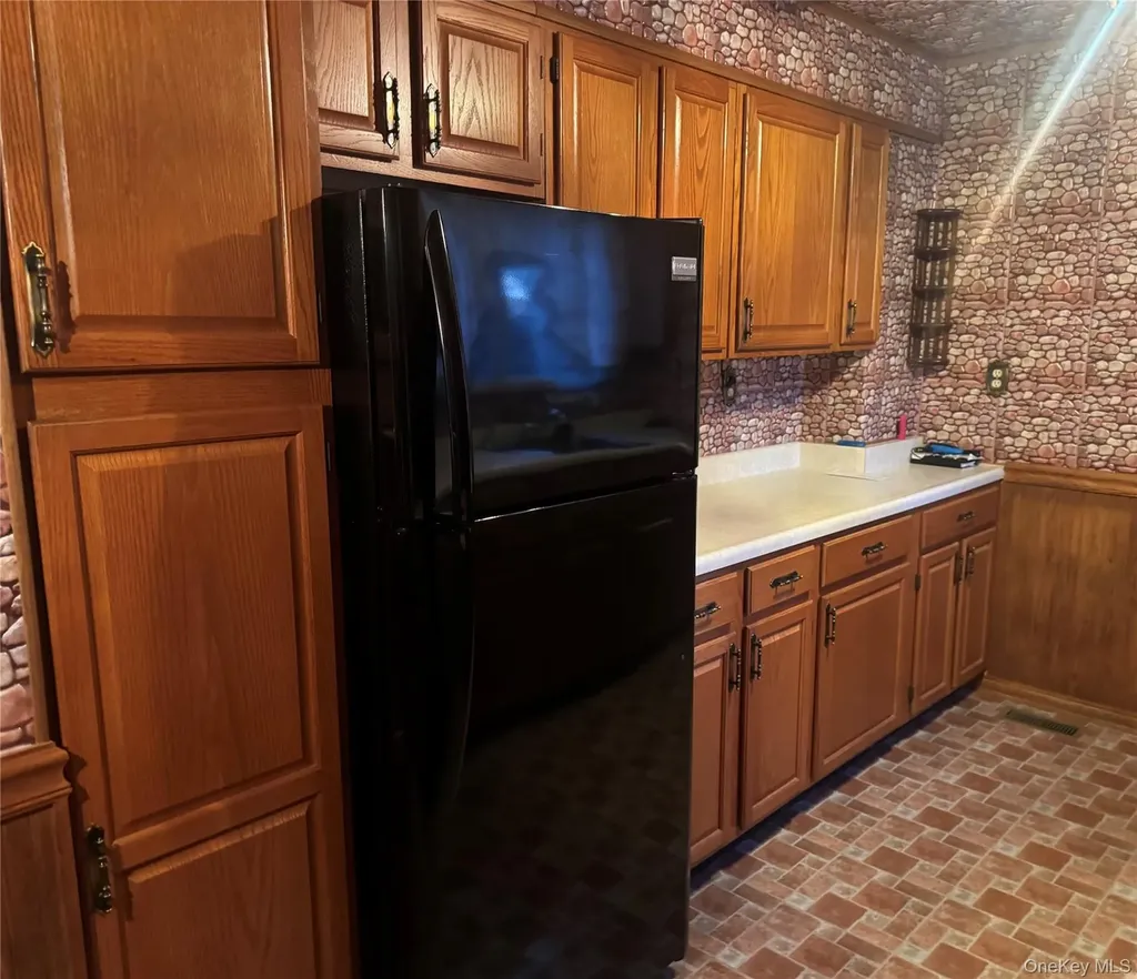 304 Clark Place Maybrook NY 12543