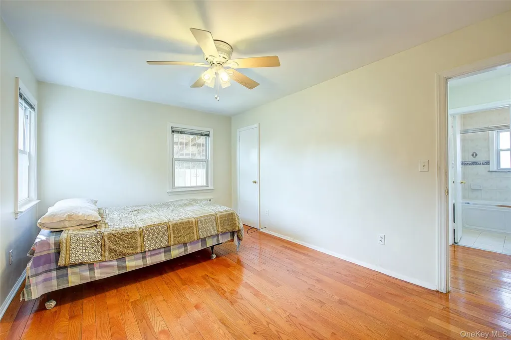 220-04 103rd Avenue Cambria Heights NY 11429