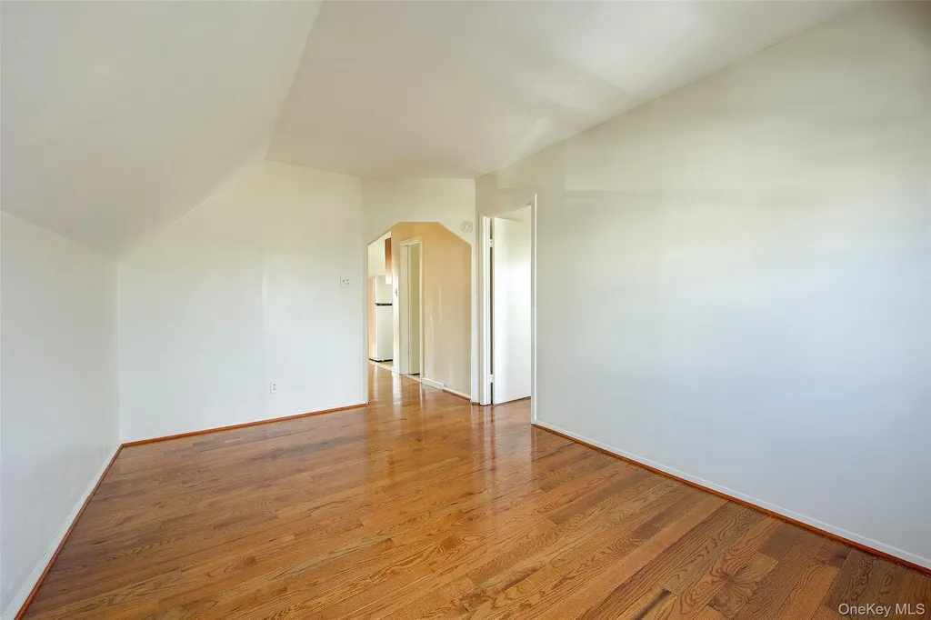 220-04 103rd Avenue Cambria Heights NY 11429