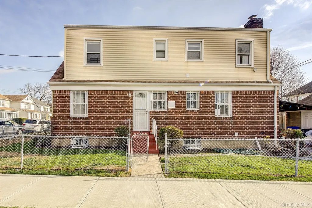 220-04 103rd Avenue Cambria Heights NY 11429