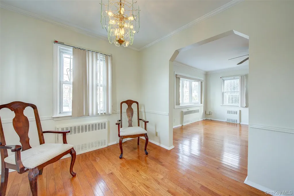 220-04 103rd Avenue Cambria Heights NY 11429