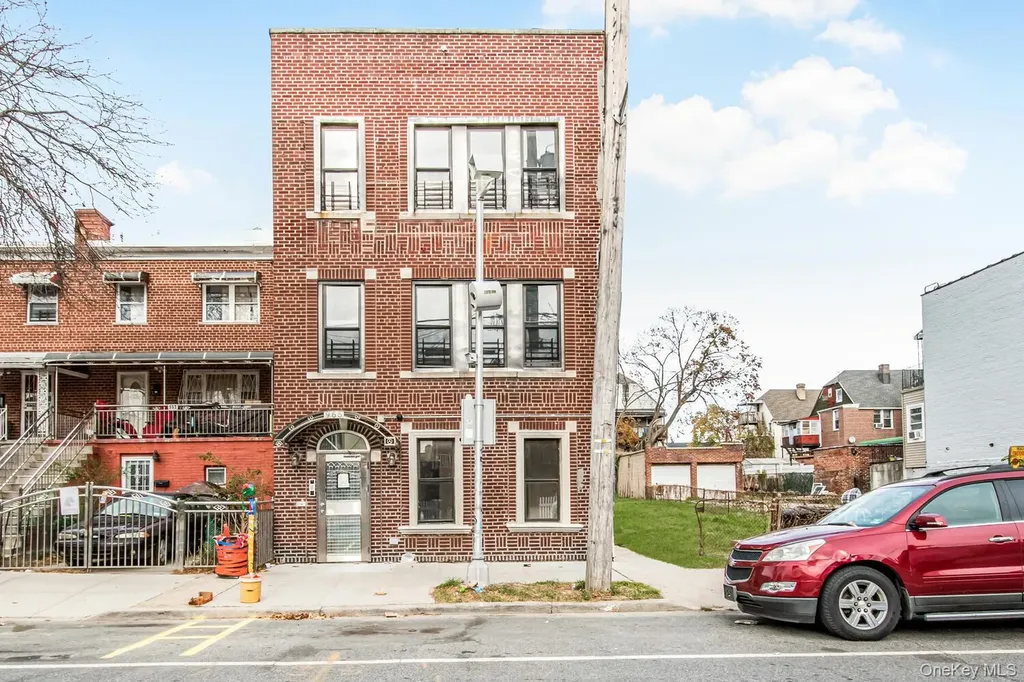 965 E 226th Street Bronx NY 10466