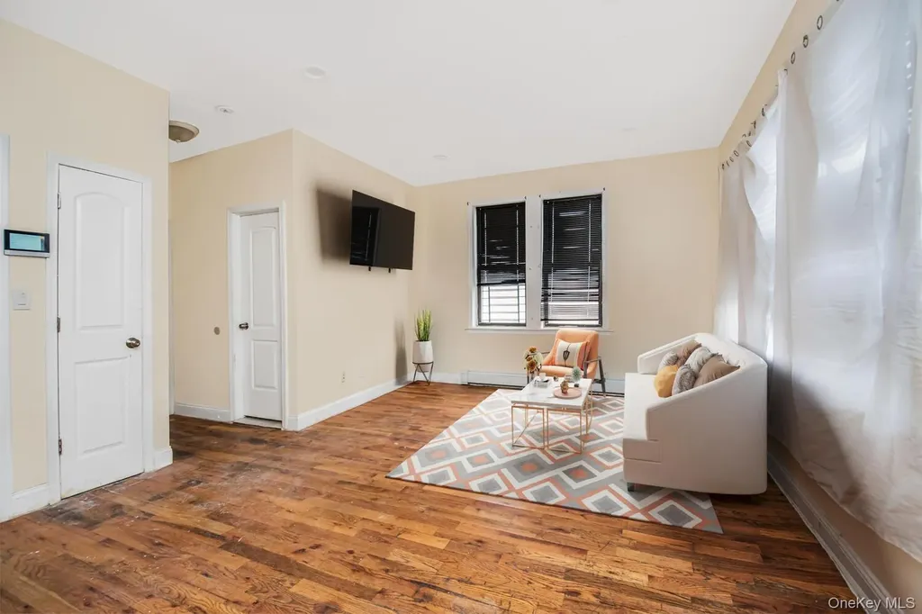 965 E 226th Street Bronx NY 10466