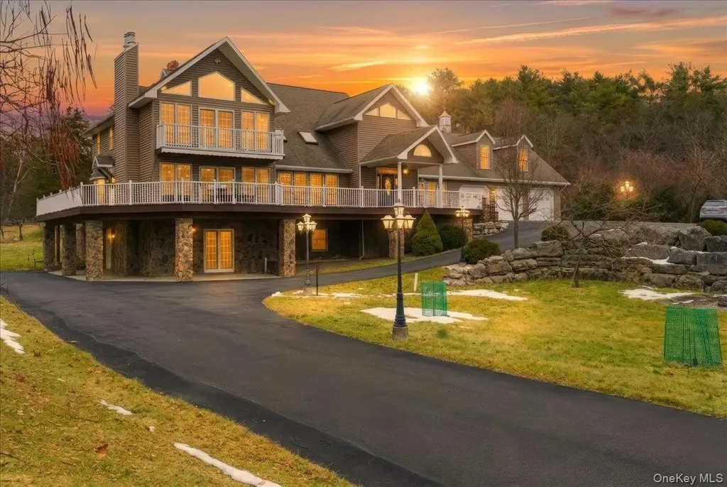 627 Green Lake Road Catskill NY 12015