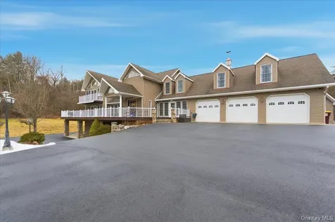 627 Green Lake Road Catskill NY 12015