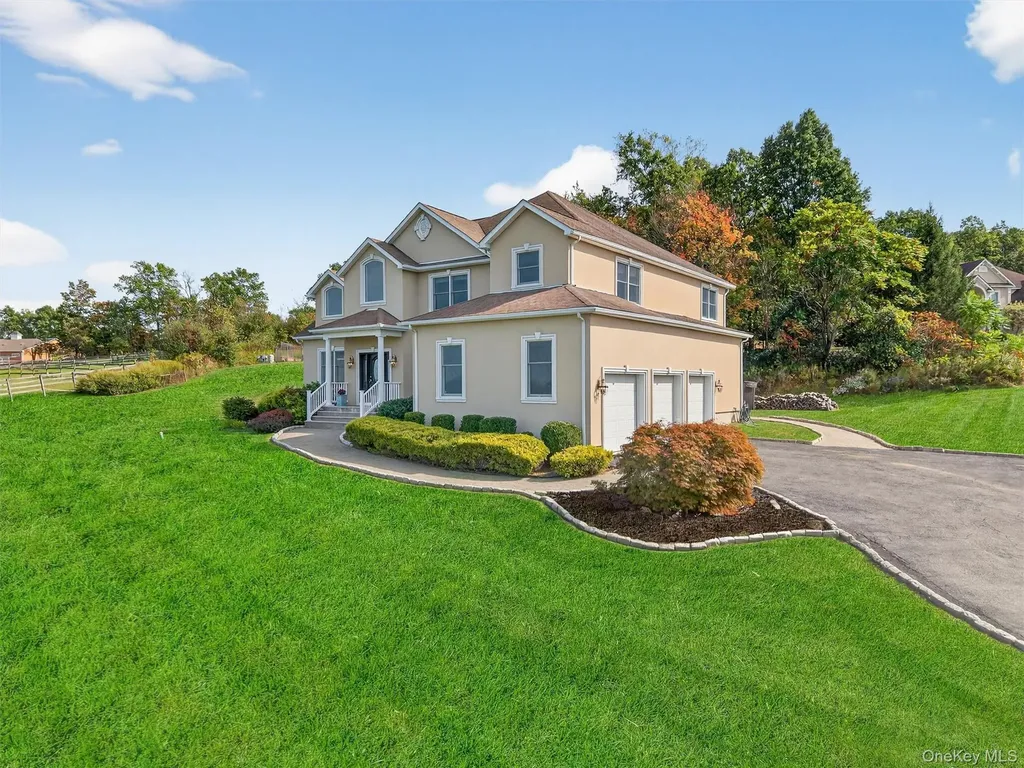 11 Dorian Way Campbell Hall NY 10916