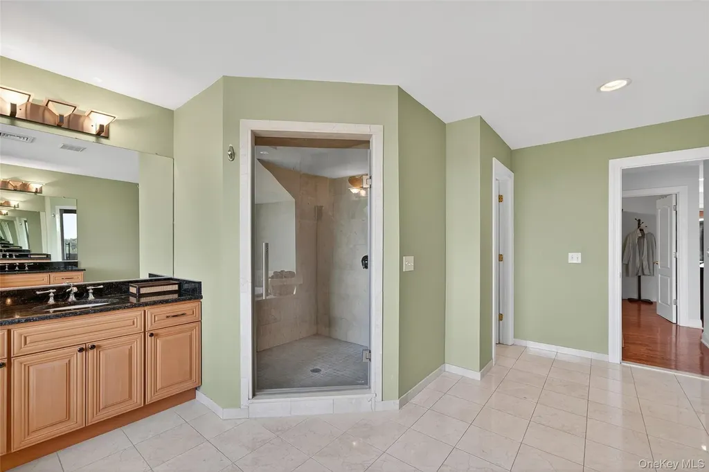 11 Dorian Way Campbell Hall NY 10916