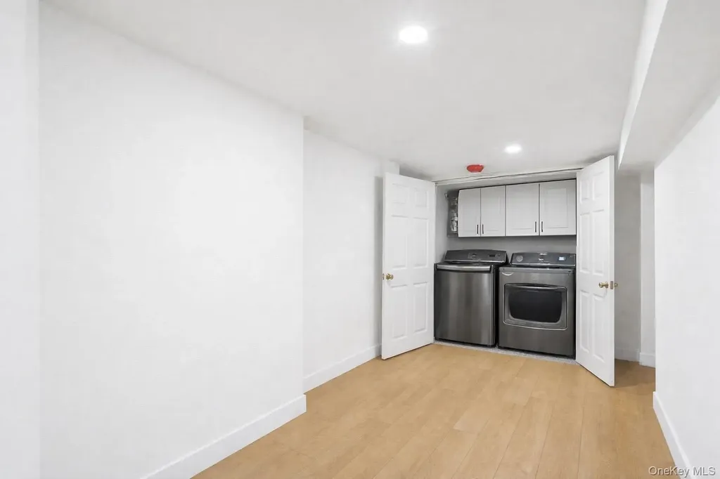 135 Whaley Street Freeport NY 11520