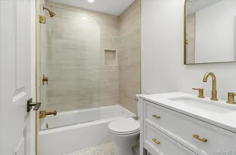 336 2nd Street Greenport NY 11944