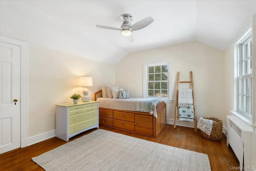 43 Tompkins Road Scarsdale NY 10583