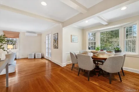 43 Tompkins Road Scarsdale NY 10583