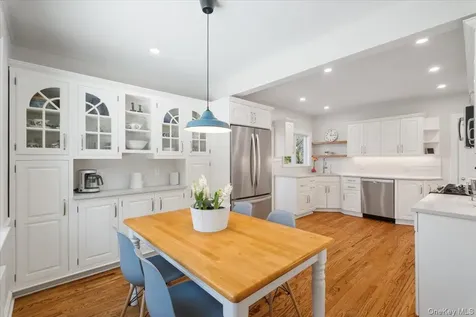 43 Tompkins Road Scarsdale NY 10583