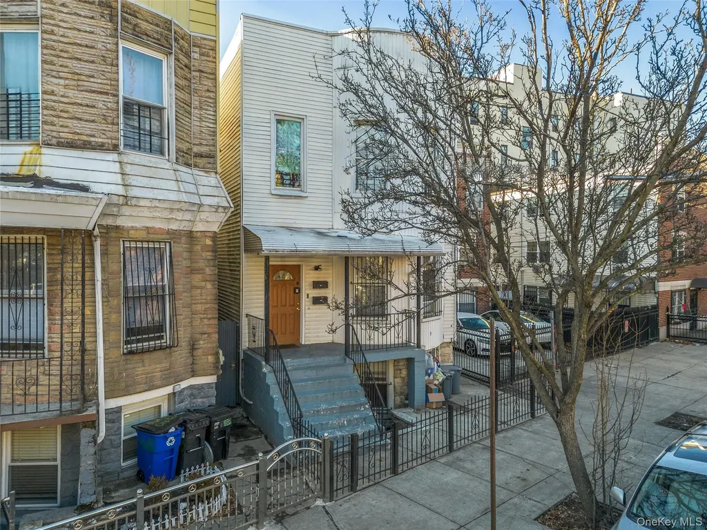 1417 Crotona Avenue Bronx NY 10456