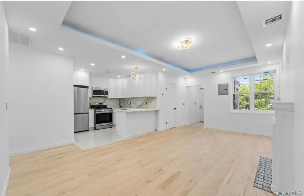 752 Lenox Road Brooklyn NY 11203