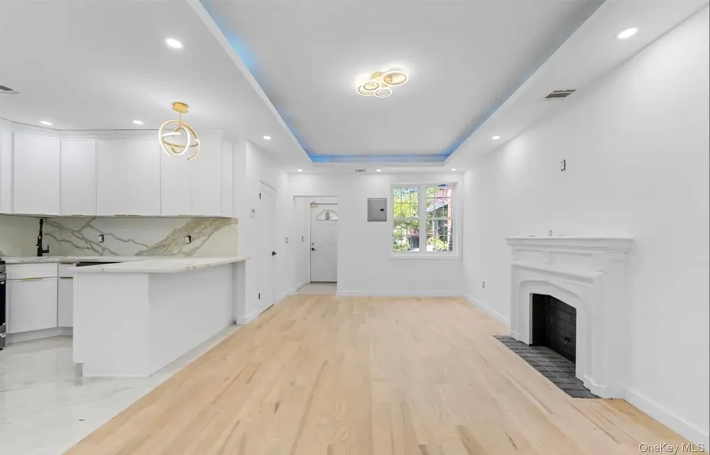 752 Lenox Road Brooklyn NY 11203