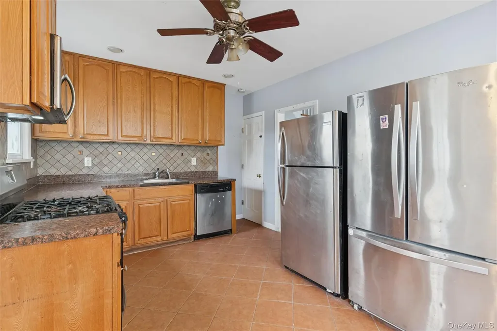 14 Tilrose Avenue Oceanside NY 11572