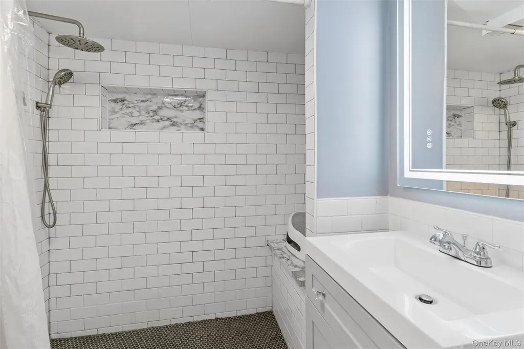 14 Tilrose Avenue Oceanside NY 11572