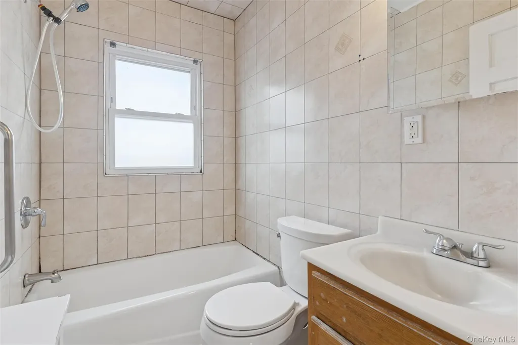 14 Tilrose Avenue Oceanside NY 11572