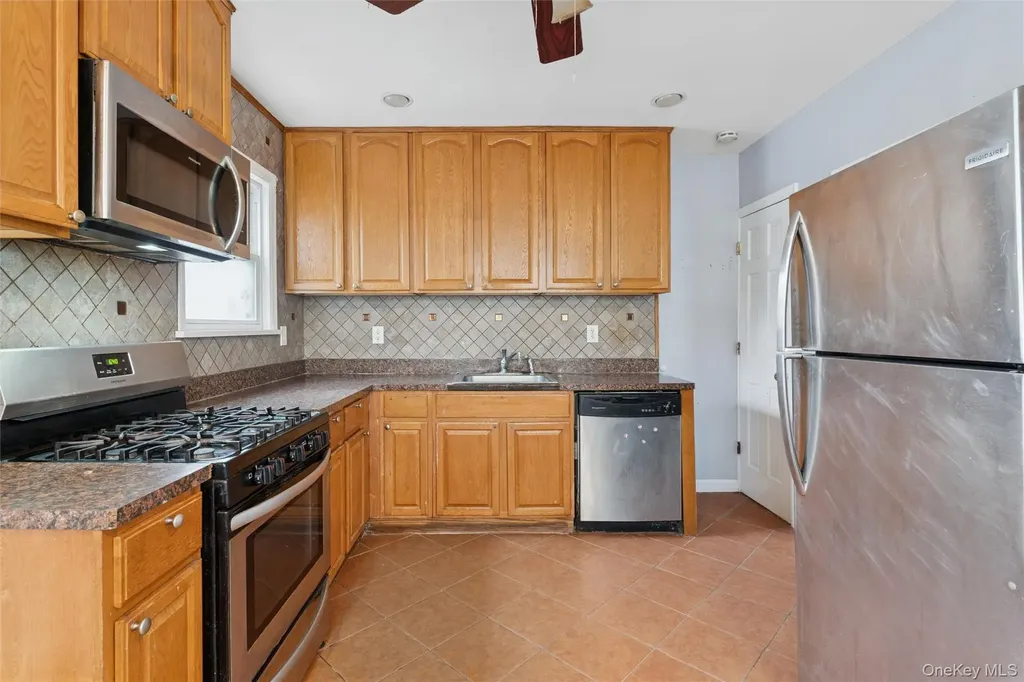 14 Tilrose Avenue Oceanside NY 11572