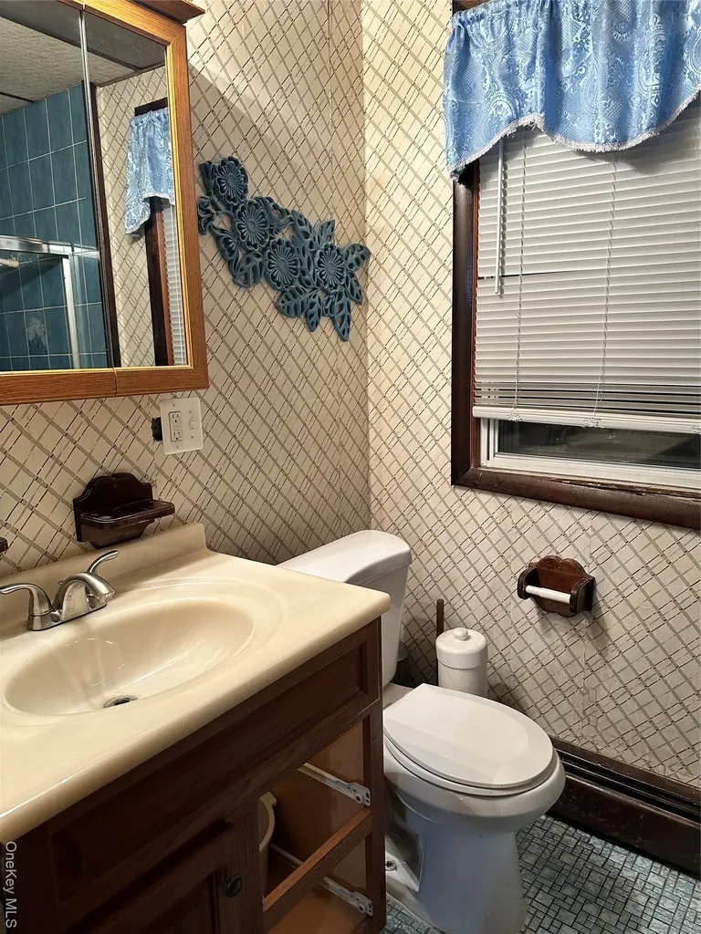 2902 Baisley Avenue Bronx NY 10461