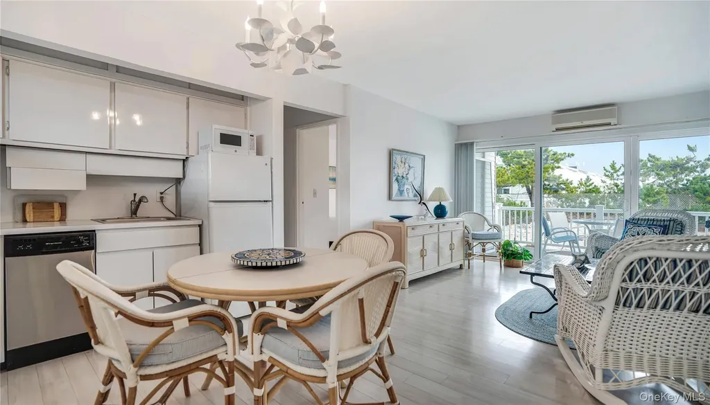 281 Dune Road Westhampton Beach NY 11978