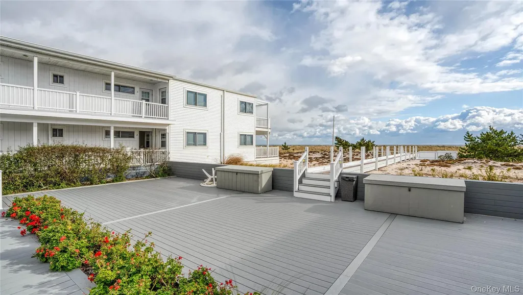 281 Dune Road Westhampton Beach NY 11978