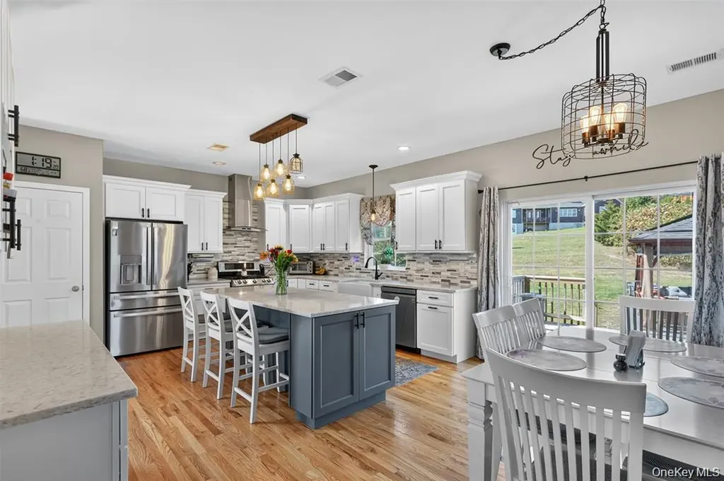 2 Harcourt Cosman Drive Newburgh NY 12550