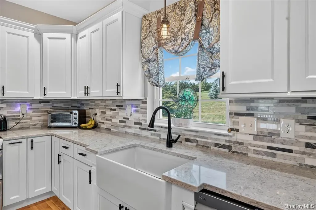 2 Harcourt Cosman Drive Newburgh NY 12550
