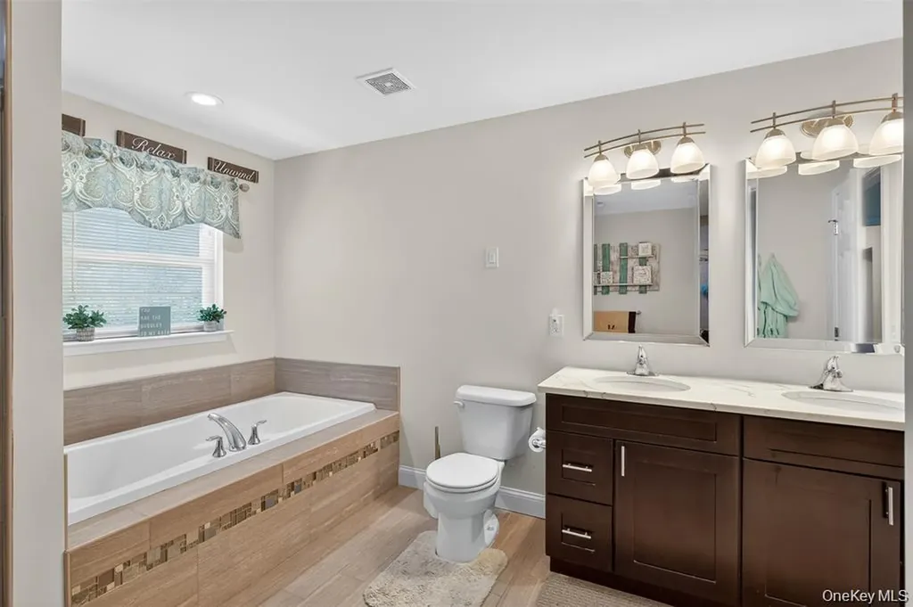 2 Harcourt Cosman Drive Newburgh NY 12550