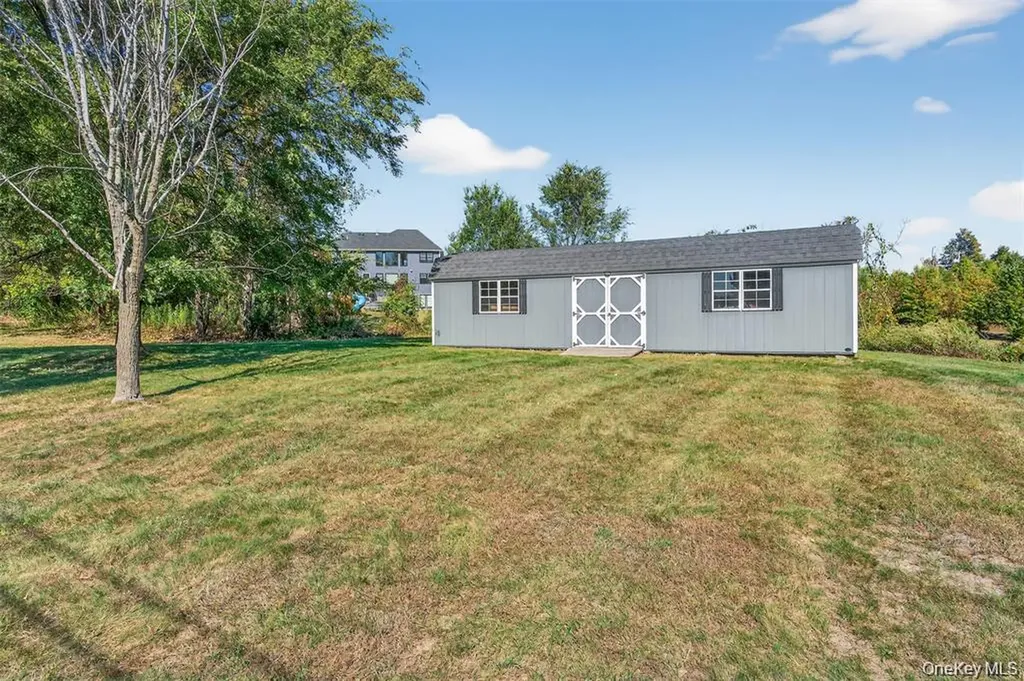 2 Harcourt Cosman Drive Newburgh NY 12550