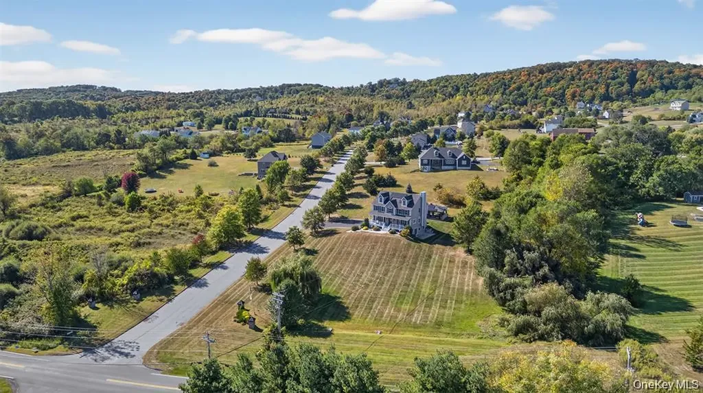 2 Harcourt Cosman Drive Newburgh NY 12550