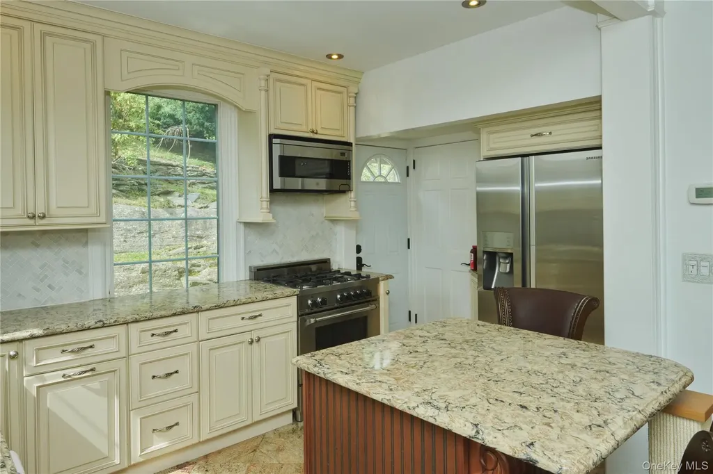 7 Avondale Road Yonkers NY 10710
