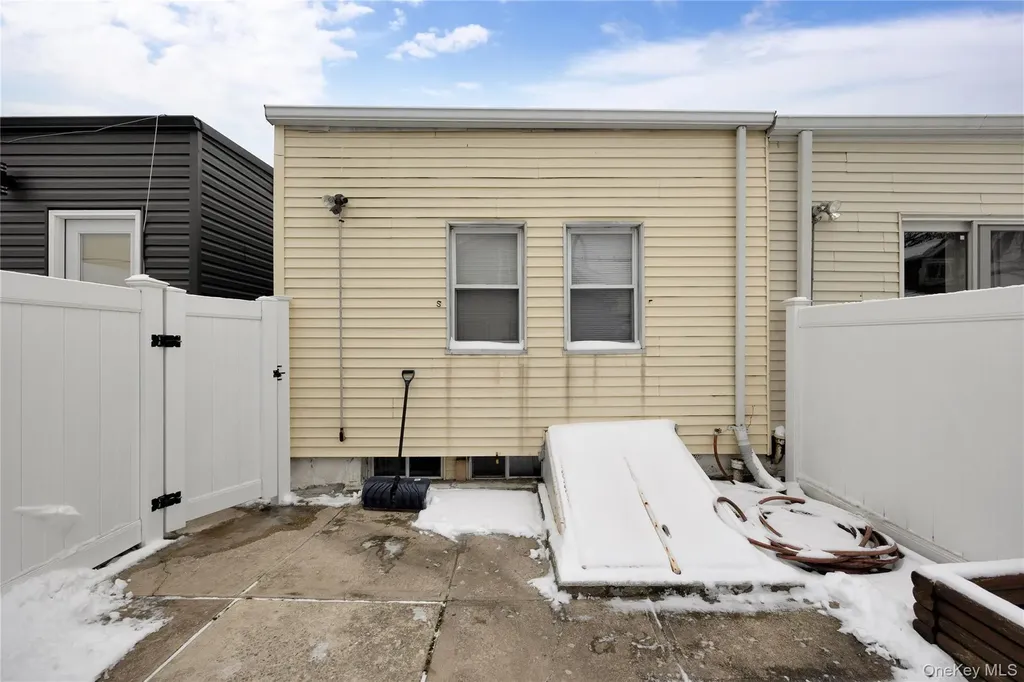 6451 59th Avenue Maspeth NY 11378