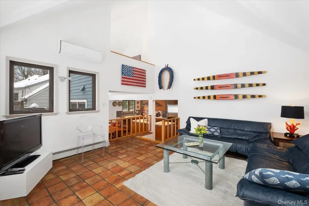 36 Stoneyside Drive Larchmont NY 10538