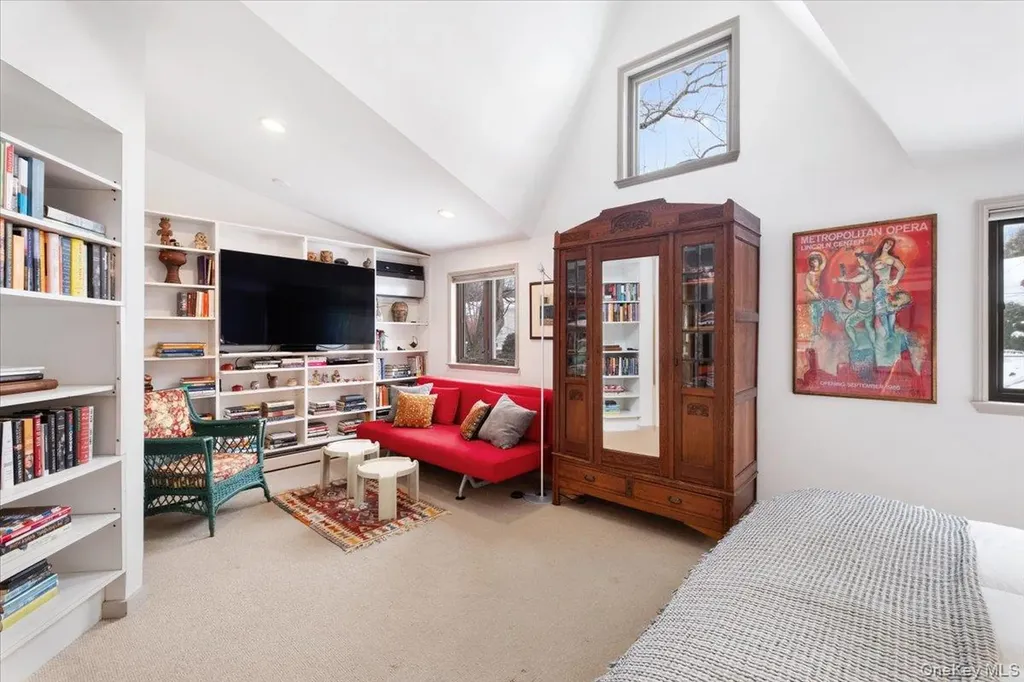 36 Stoneyside Drive Larchmont NY 10538