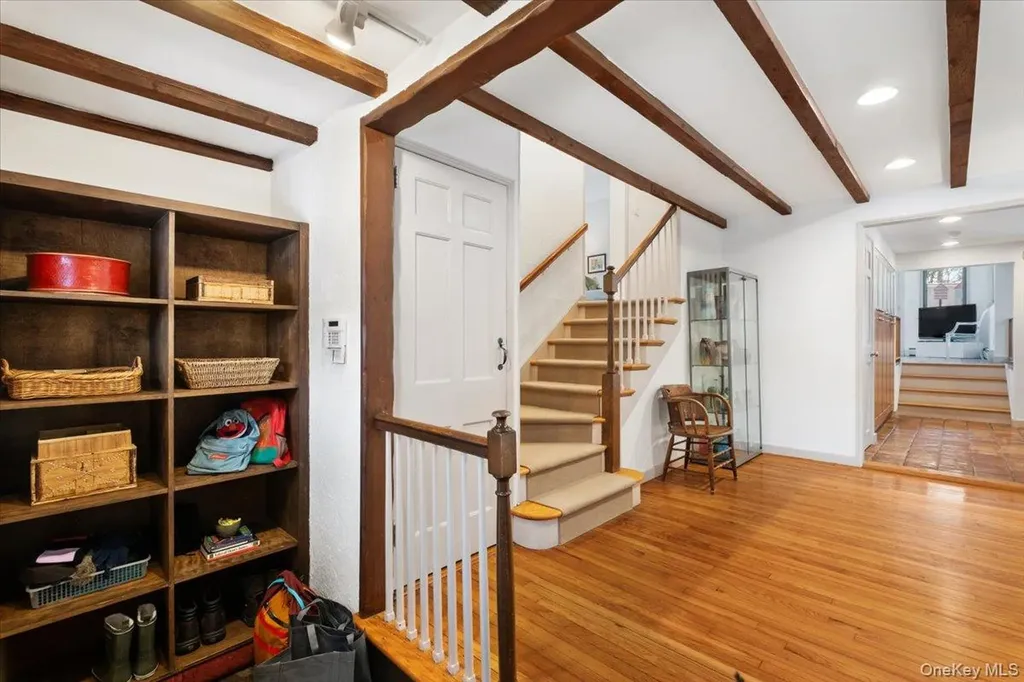 36 Stoneyside Drive Larchmont NY 10538