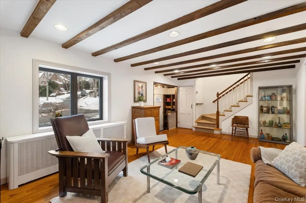 36 Stoneyside Drive Larchmont NY 10538