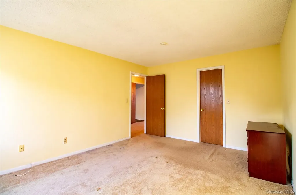 38 Chester Lane Nanuet NY 10954