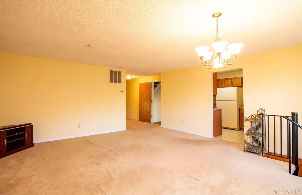 38 Chester Lane Nanuet NY 10954